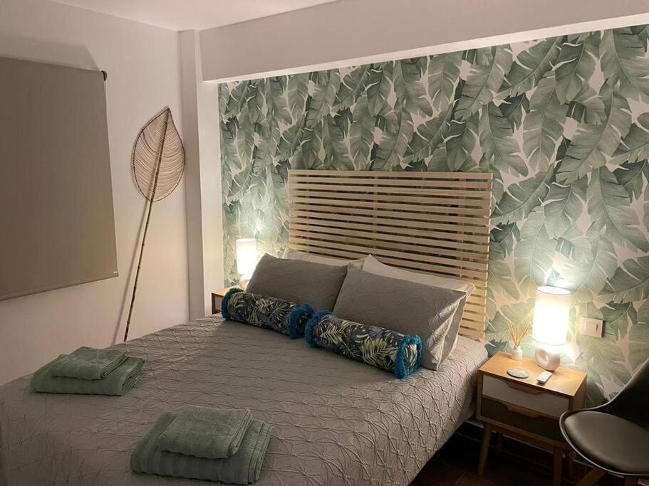 Waterfront 3 Bed Apartment, 90M From The Beach Platja de Larenal Extérieur photo
